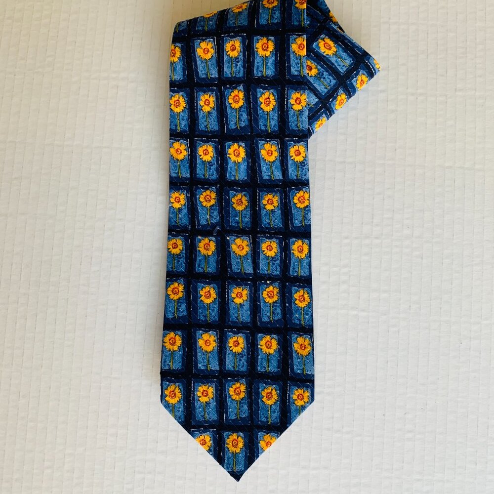 ERMENEGILDO ZENGA iITALIAN DESIGNER 100% SILK TIE